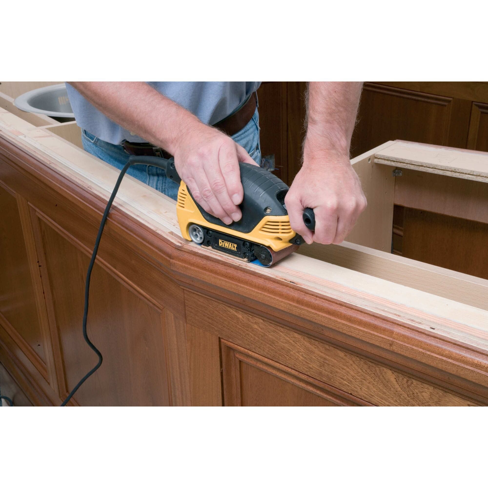 Dewalt bench online sander